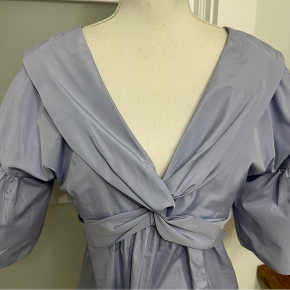 Cinq à Sept Carolyn Top Bell Sleeve SZ Small Lilac Smoke Designer Worn Once EUC - Picture 3 of 10